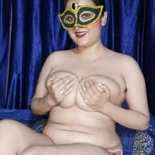 HOT 🥵 MALLU 💦💓 COLLECTION - Channel with 2 channels in Art/Design/Photography