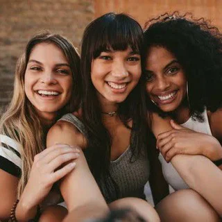 Part time work - Group with 5 groups in Dating/Flirting/Chatting