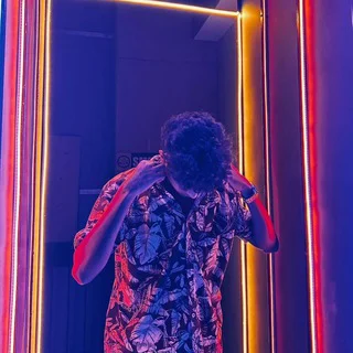 Snack Arhaan - Bot with 1 bots in Dating/Flirting/Chatting